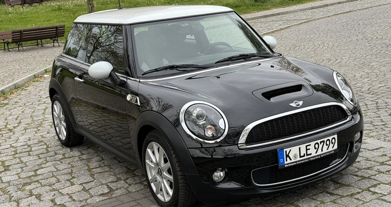 MINI Cooper S cena 32900 przebieg: 174000, rok produkcji 2010 z Wrocław małe 497